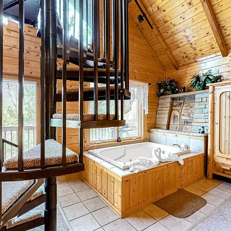 Daa Bear'S Lodge Гатлинбург Экстерьер фото