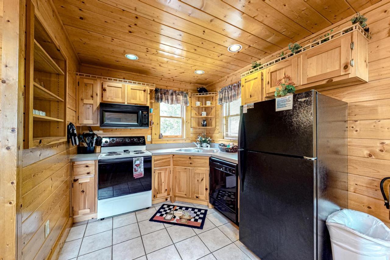 Daa Bear'S Lodge Гатлинбург Экстерьер фото
